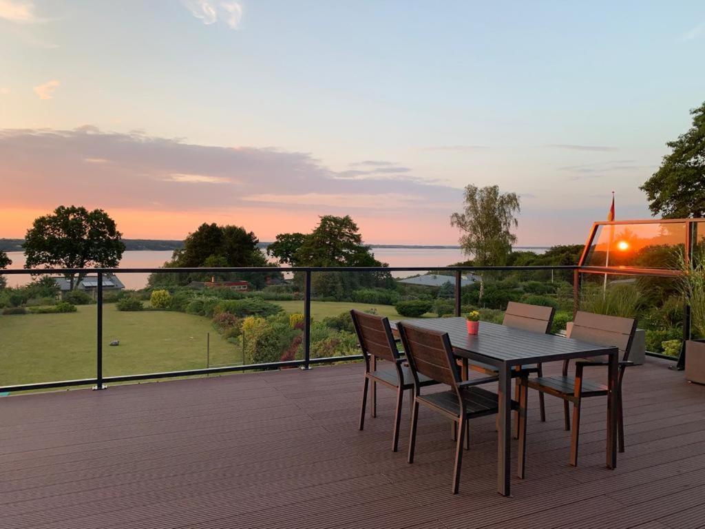 Fewo1846 - Sundowner - Luxurioese Wohnung Mit 2 Schlafzimmern Und Sonnenterrasse Flensburg Exterior photo